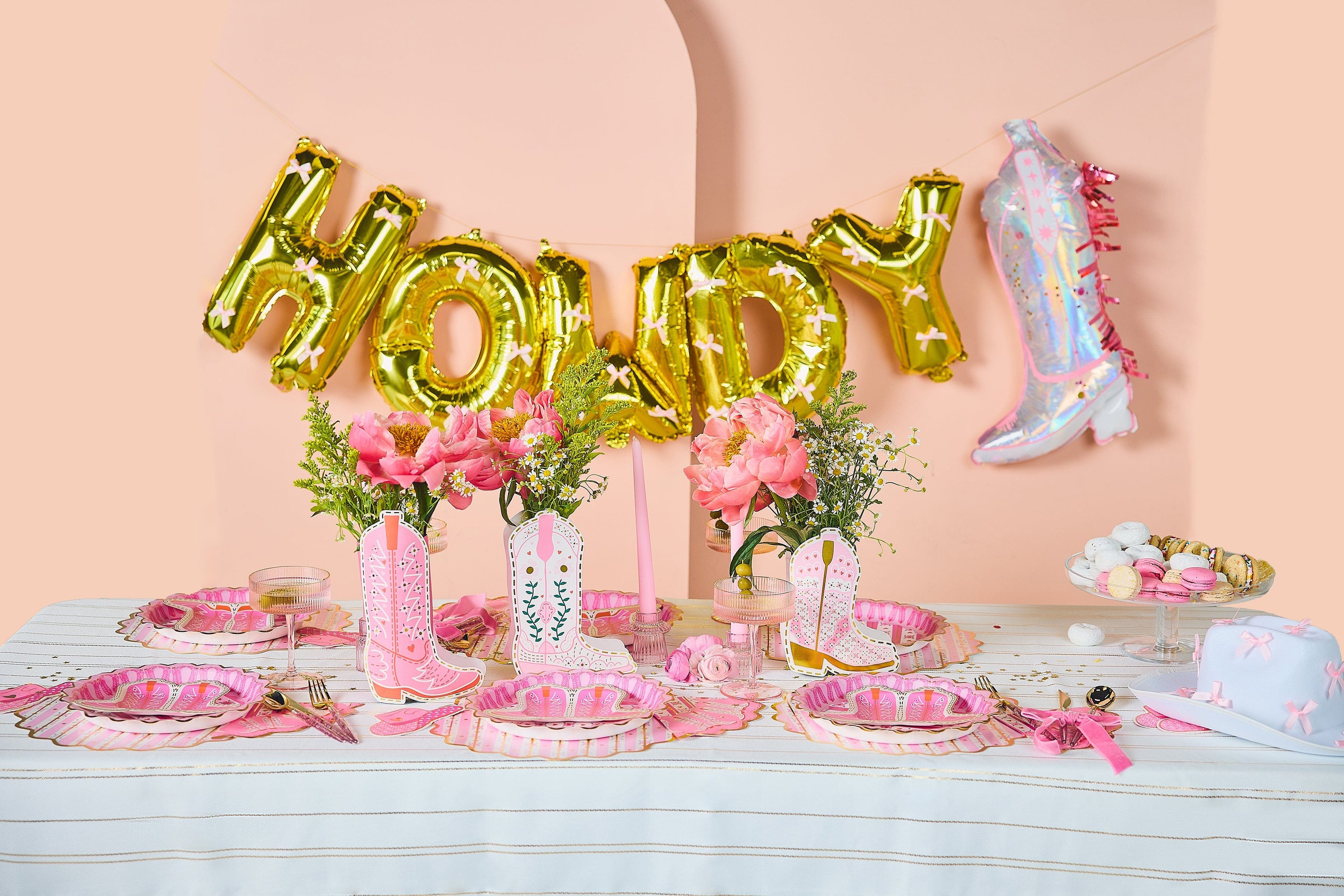 Howdy Darling Balloon Banner