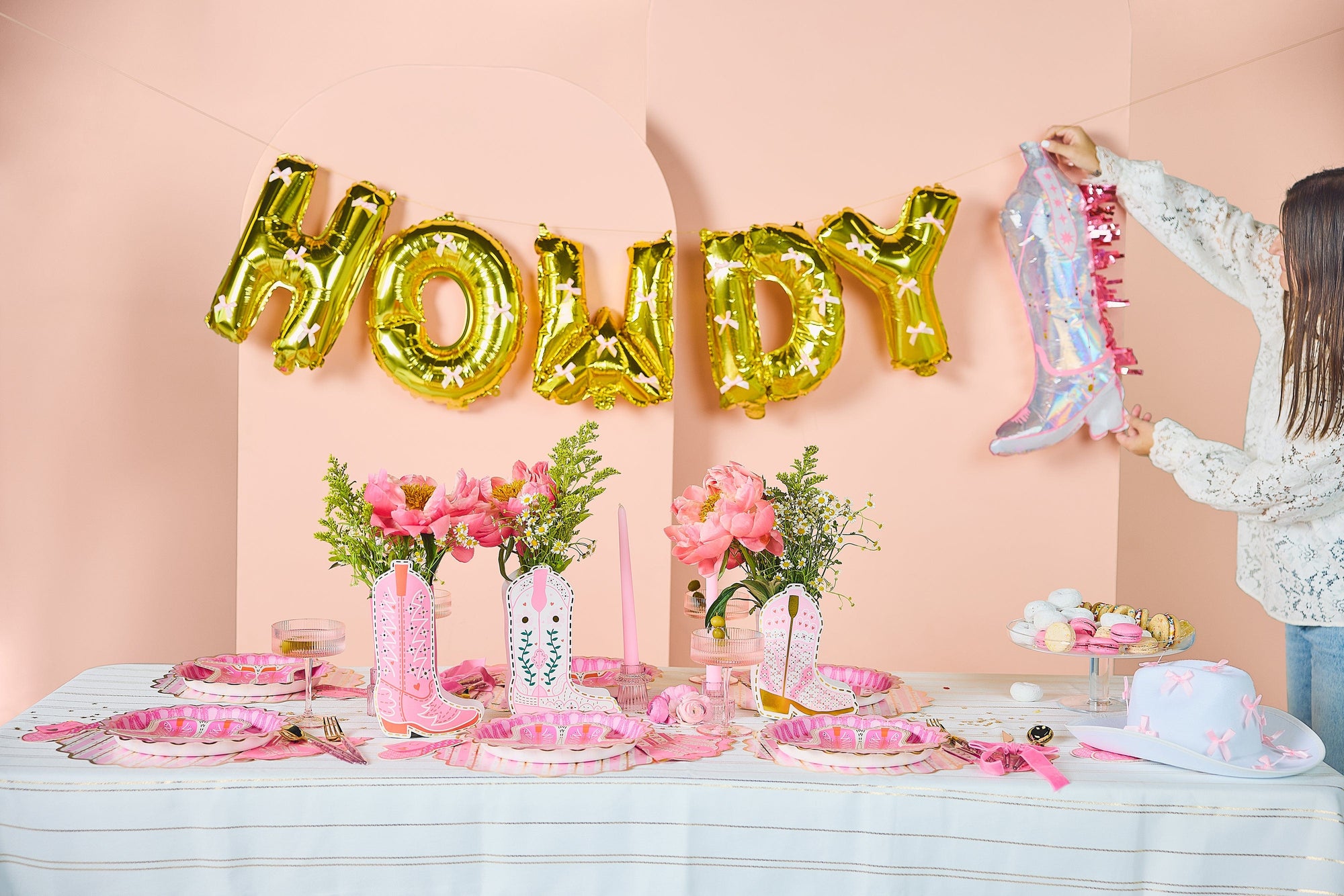 Howdy Darling Balloon Banner