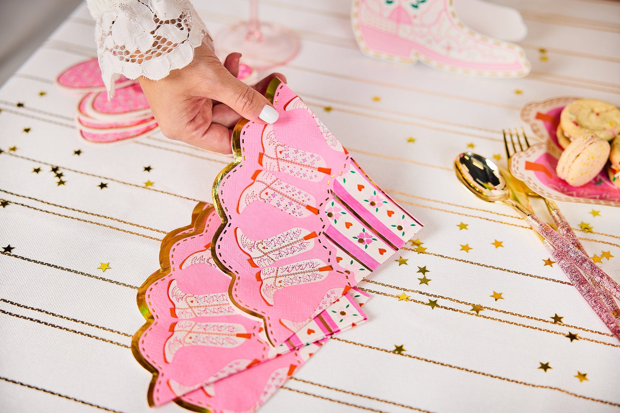 Boot Scoot Blooms Napkins (20 count)