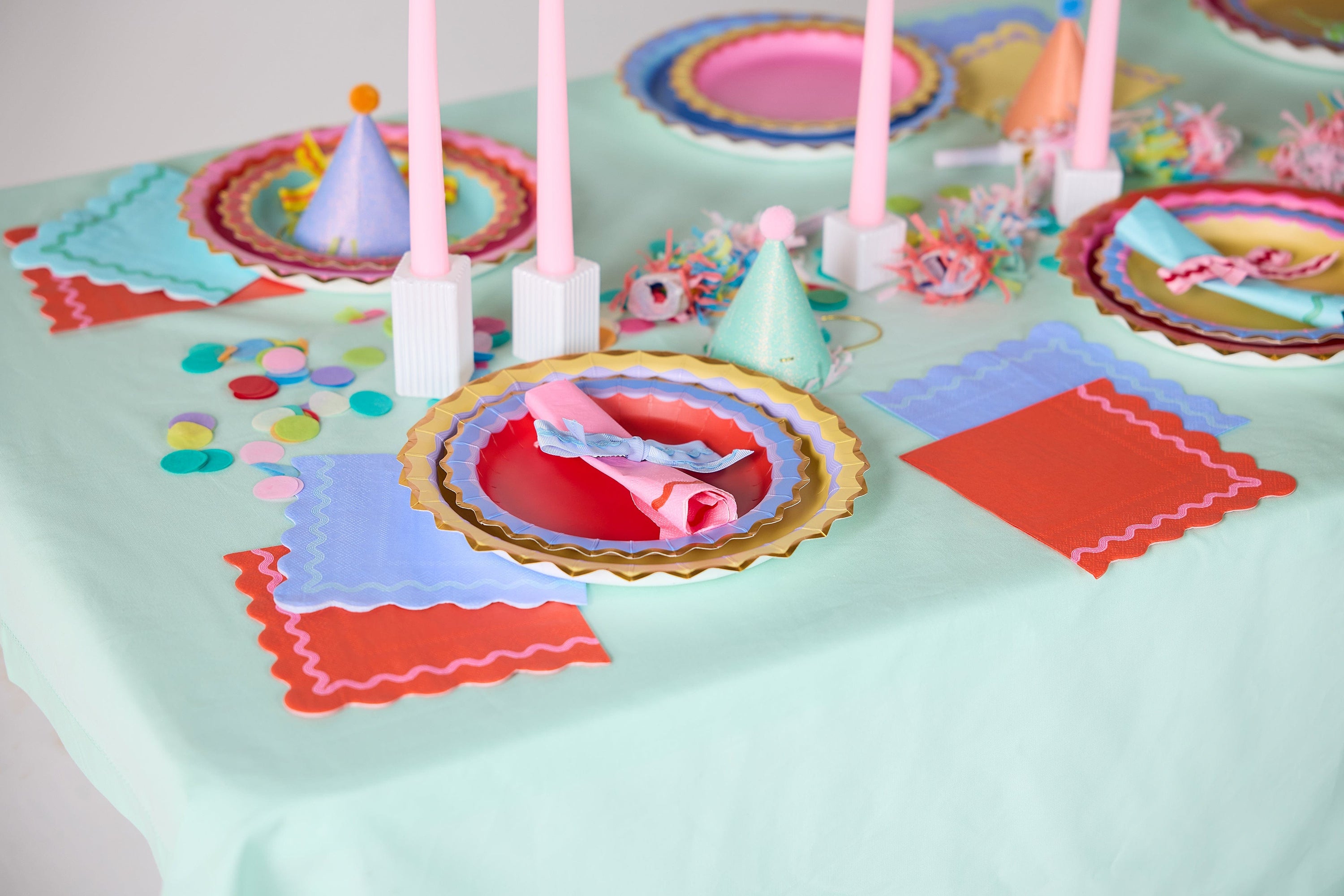 Rainbow Ric Rac Assorted Dinner Plates (10 count)