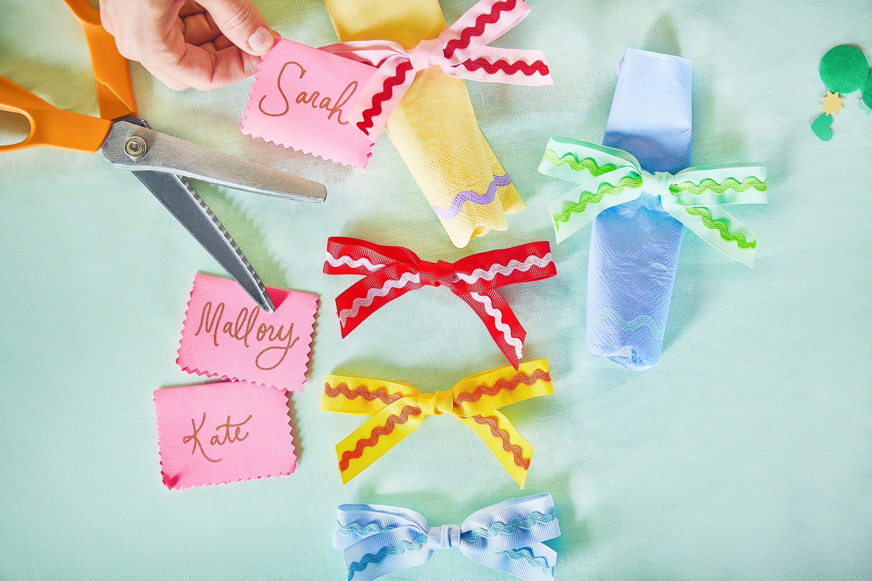 Multicolor Ric Rac Clip-On Bow Set (5 count)