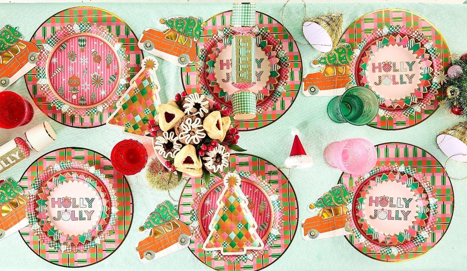 Holly Jolly Holiday Tableware Party Kit