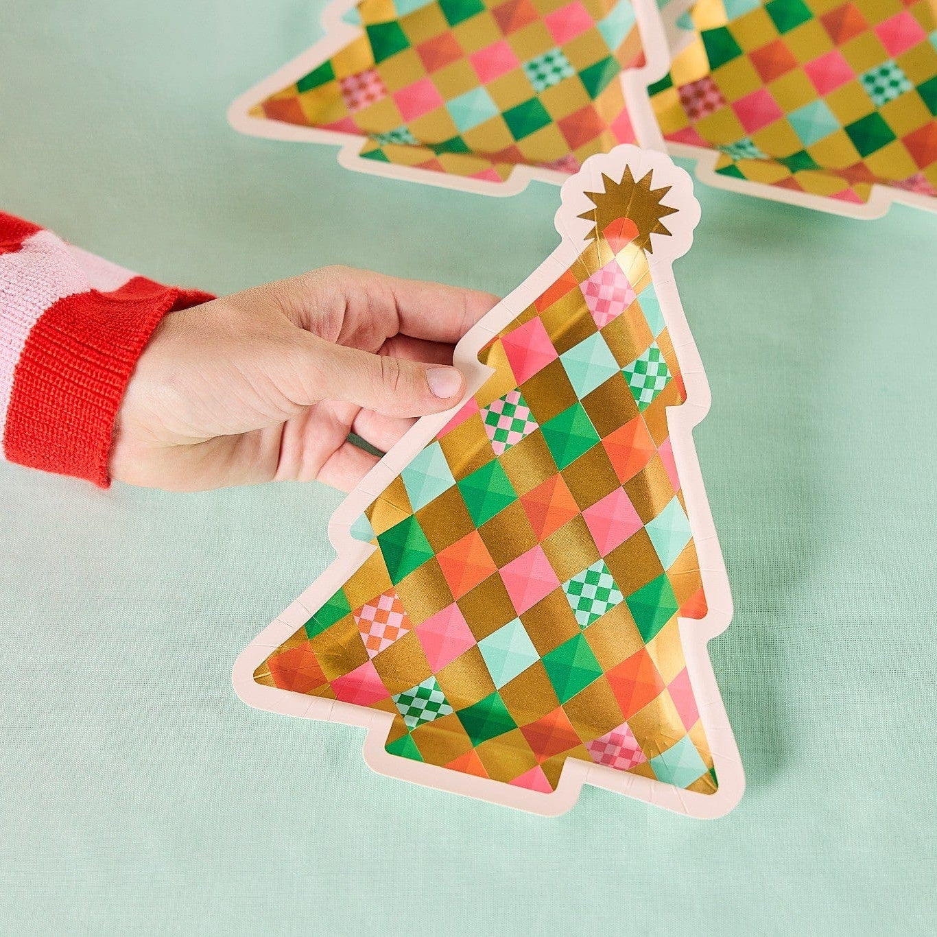 Holly Jolly Holiday Tableware Party Kit