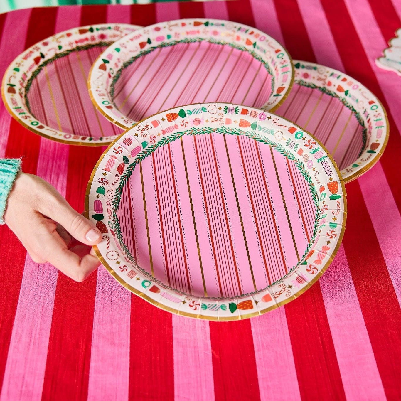 Seasons Sweetings Holiday Tableware Party Kit
