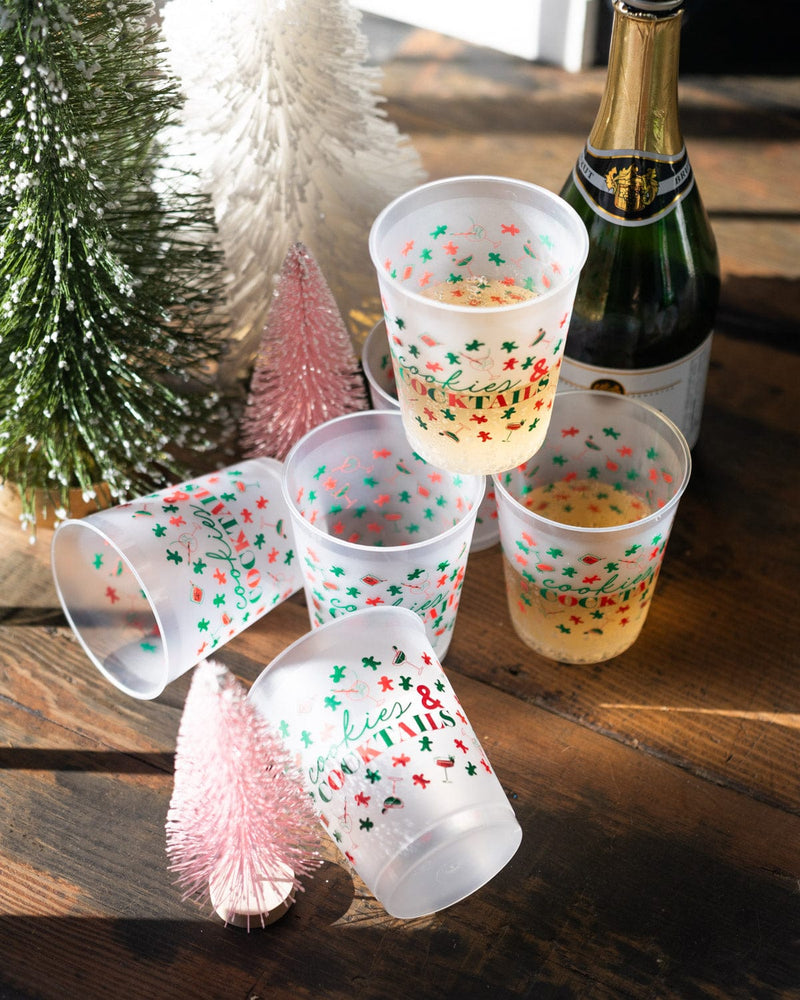 Plastic Cups for Christmas Party Supplies, Reusable Tumblers (16