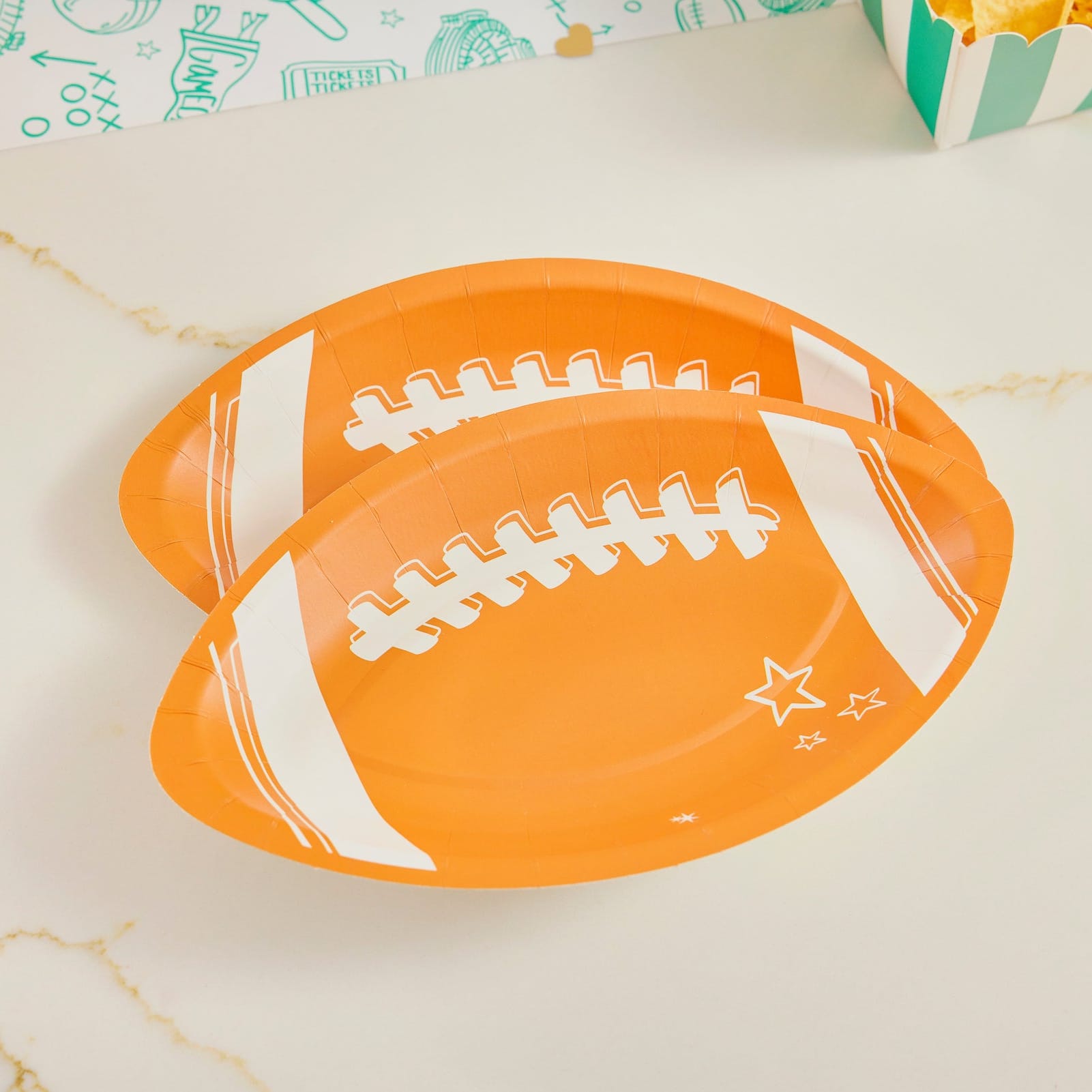Football Dessert Plates (10 ct)