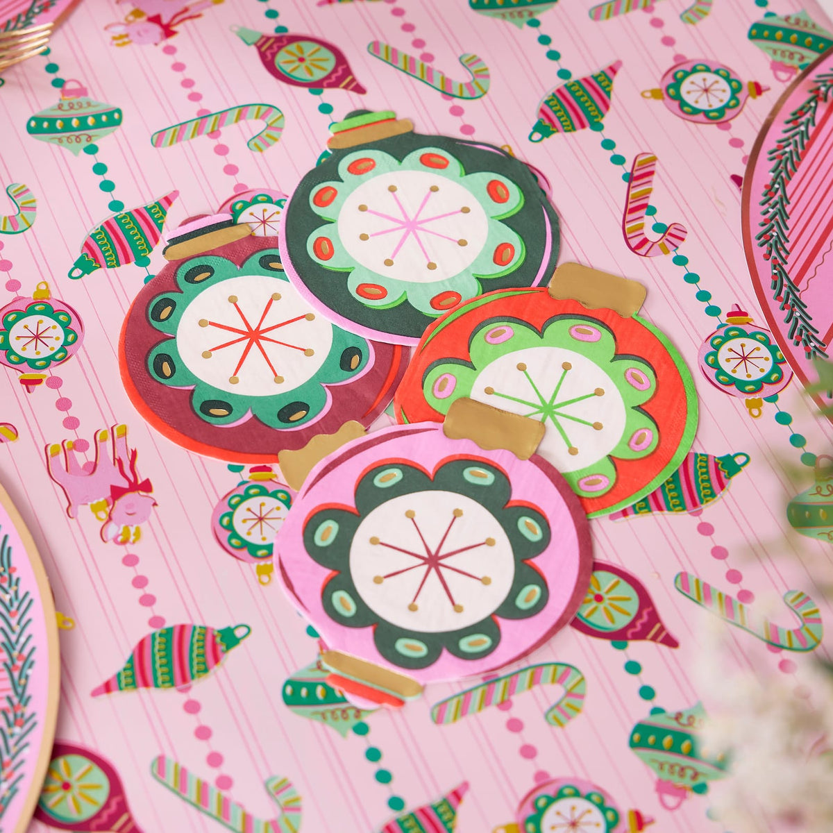 Vintage Christmas Ornament Napkins (20 ct)