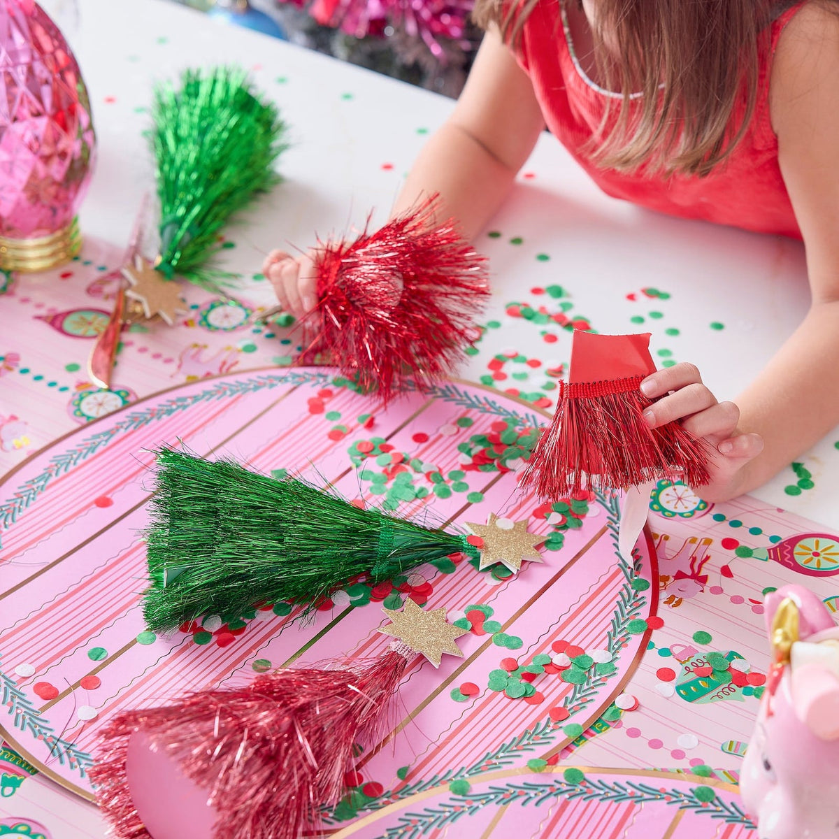 Tinsel Christmas Tree Confetti Crackers (6 ct)