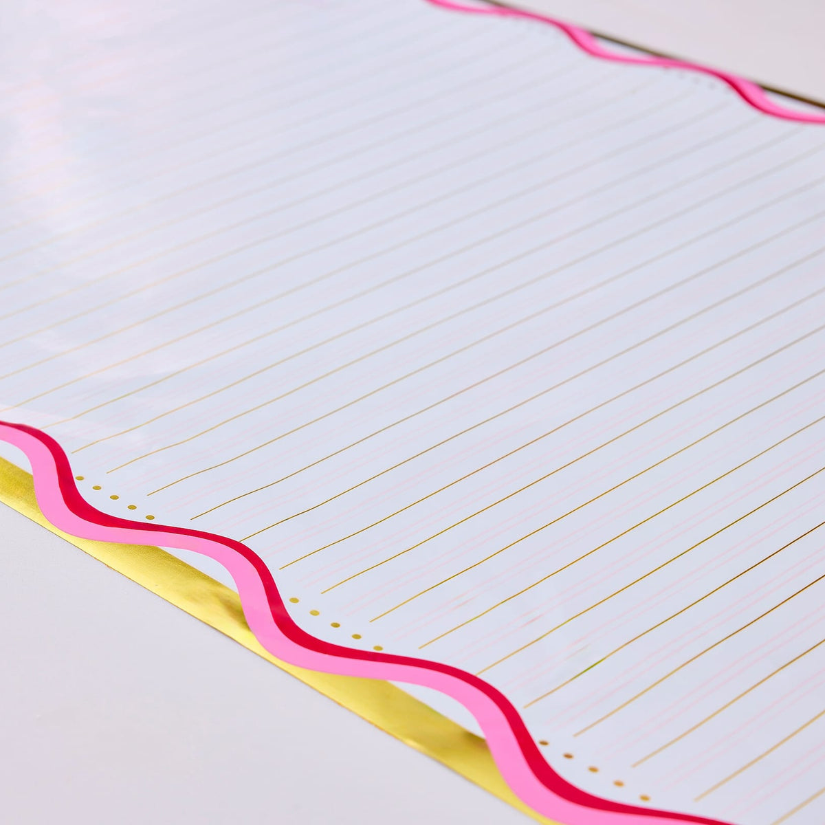 Pretty N' Pink & Red Paper Table Runner (25ft, cut to fit)