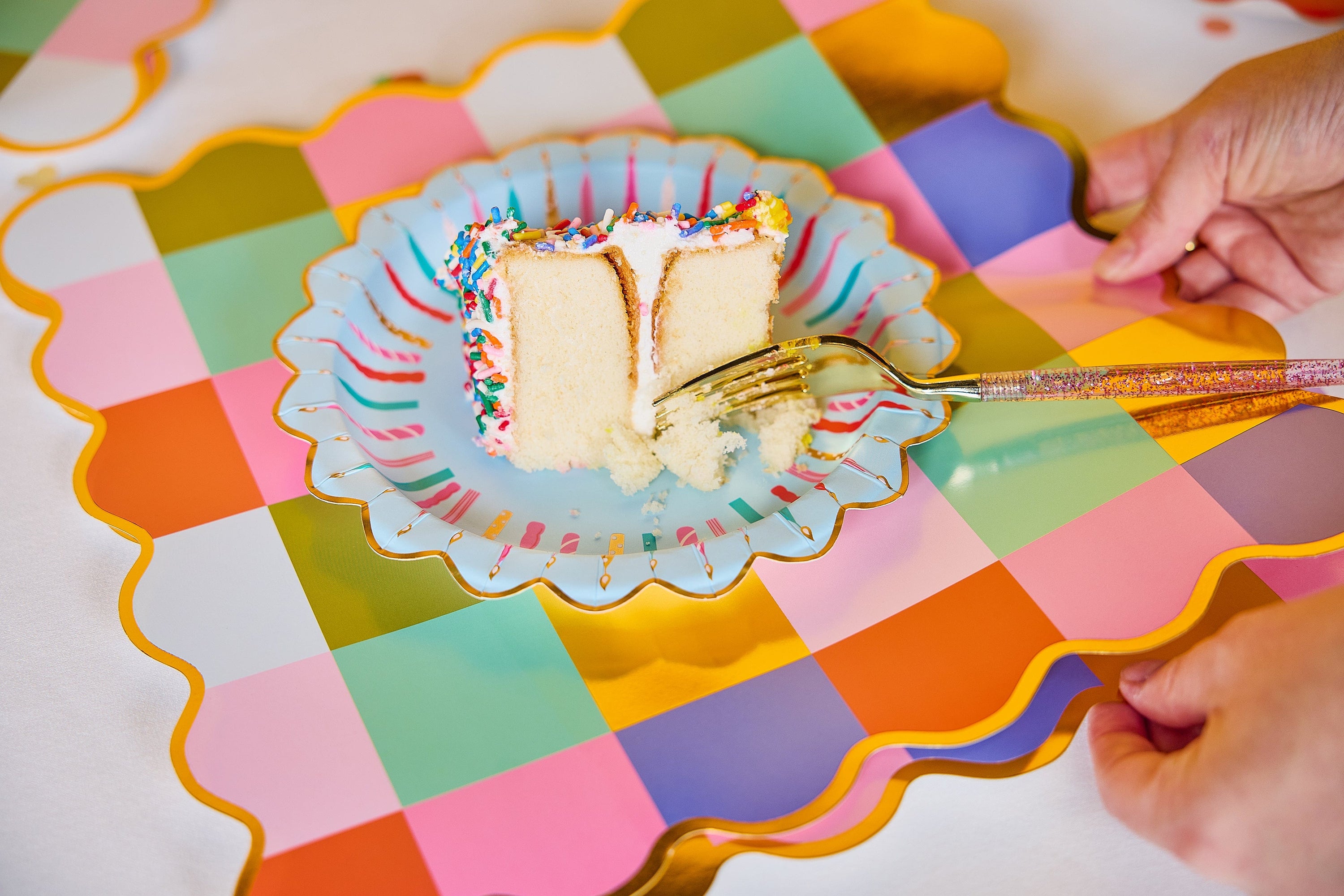 Birthday Wishes Dessert Plates (10 count)