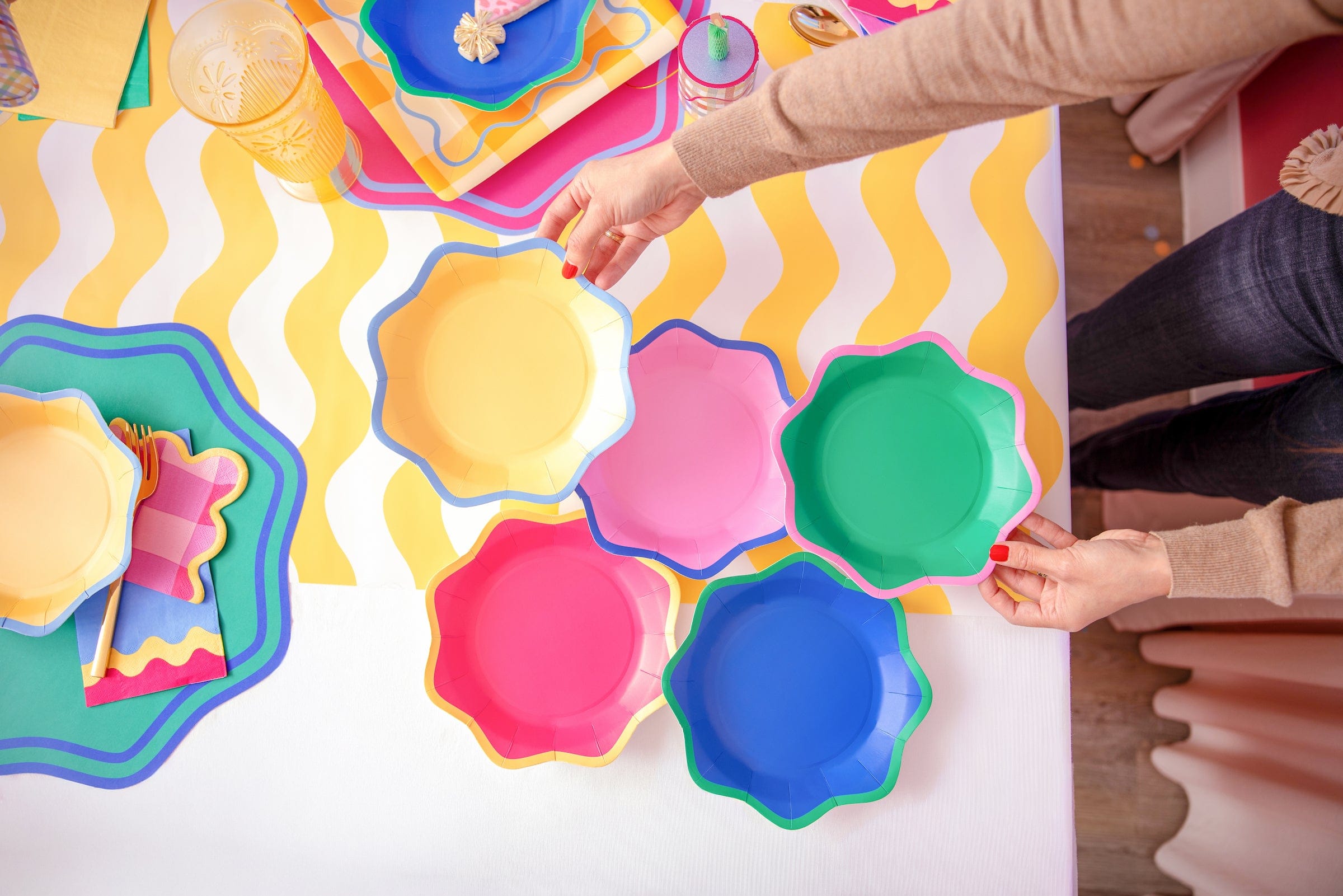 Colorwave Dessert Plates (10 ct)