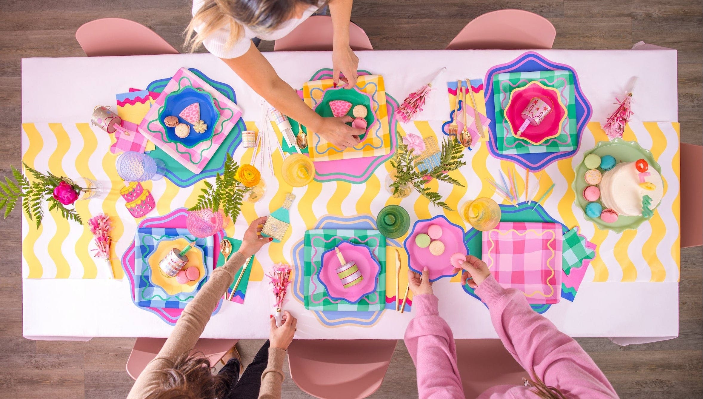 Colowave Gingham Cocktail Napkins (20 ct)