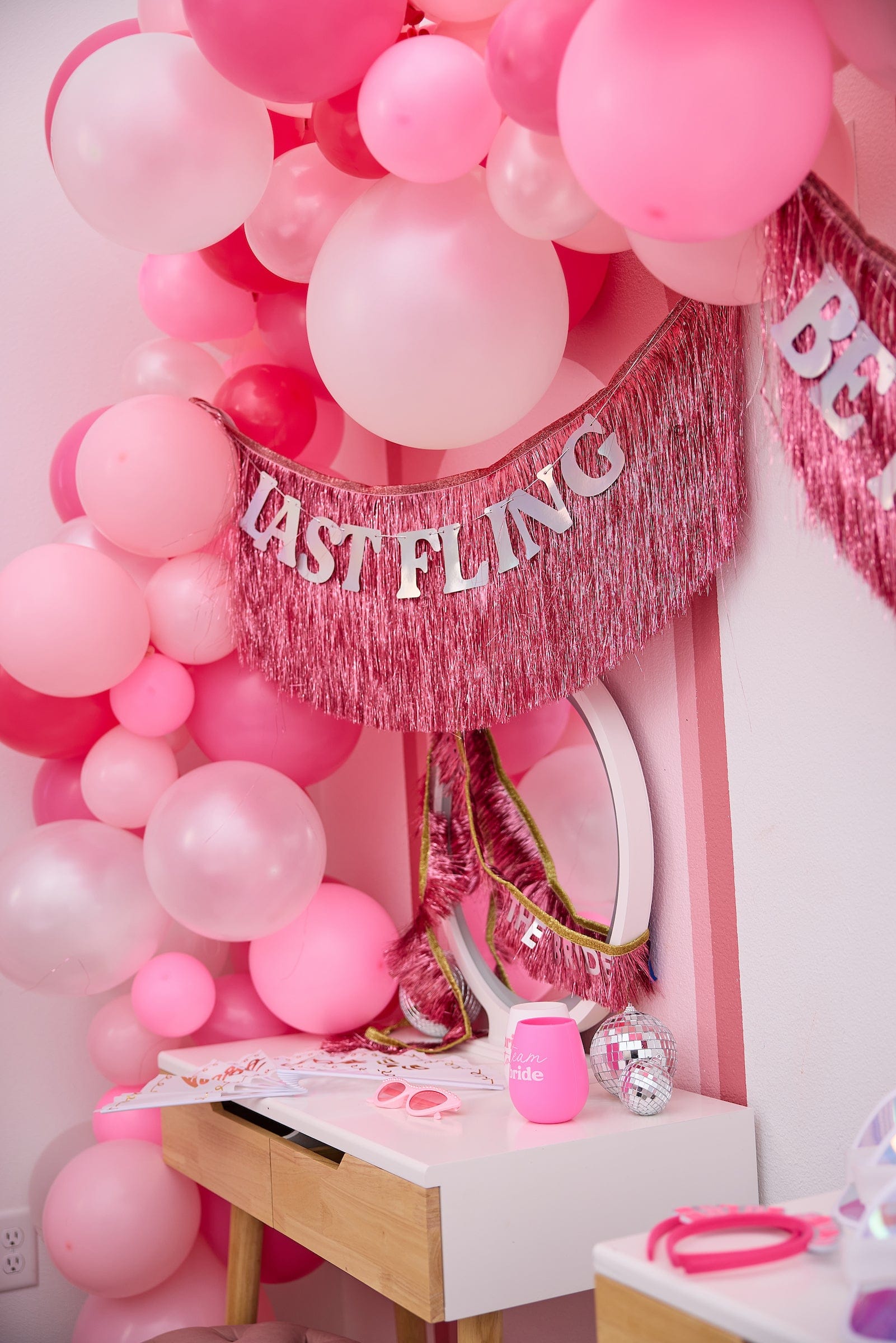 Ultimate Pink Balloon Garland Kit (150 ct)