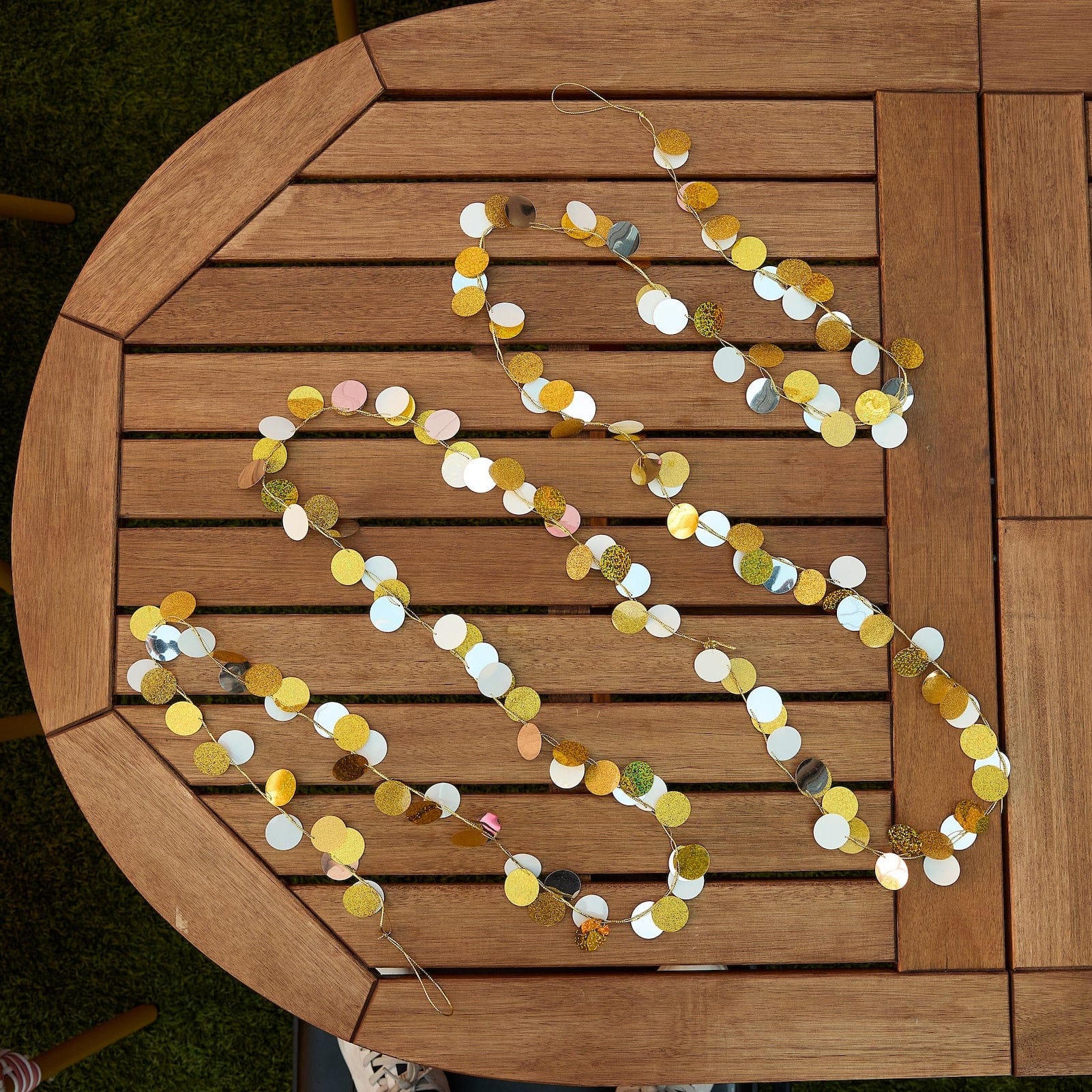 Metallic Confetti Garland