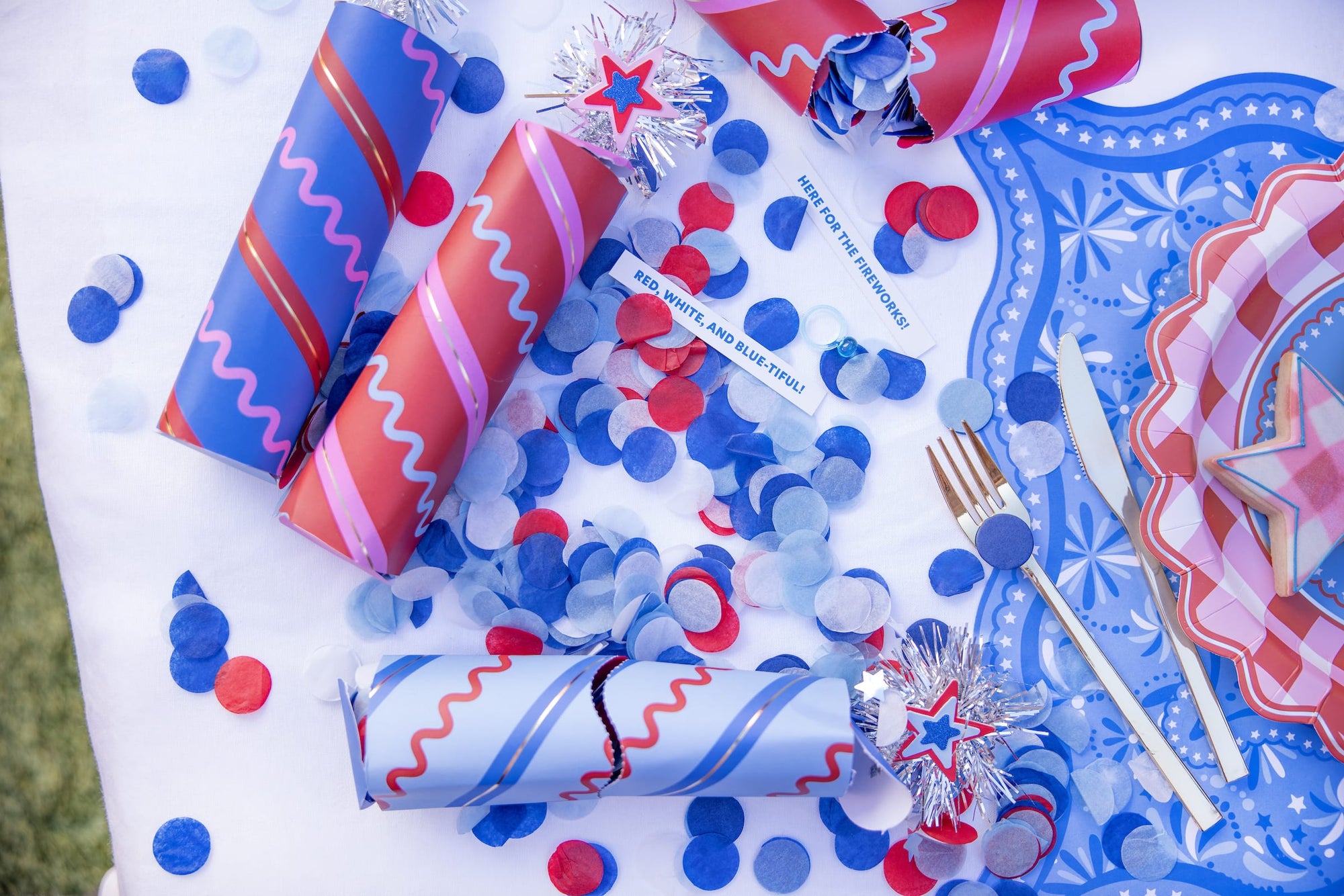 Star-Spangled Surprise Firecracker Crackers (6 ct)