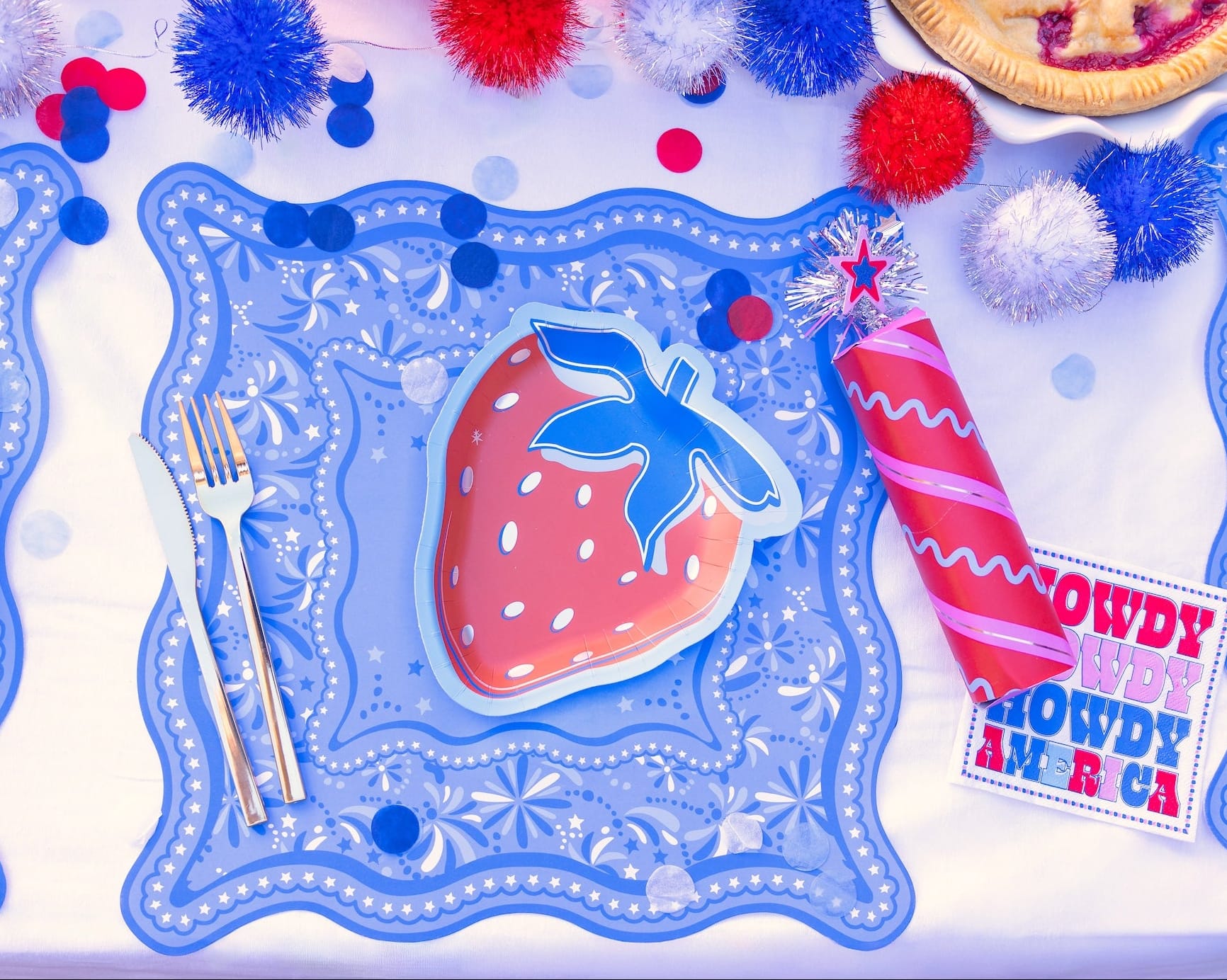 Red, White & Berry Dessert Plate (10 ct)