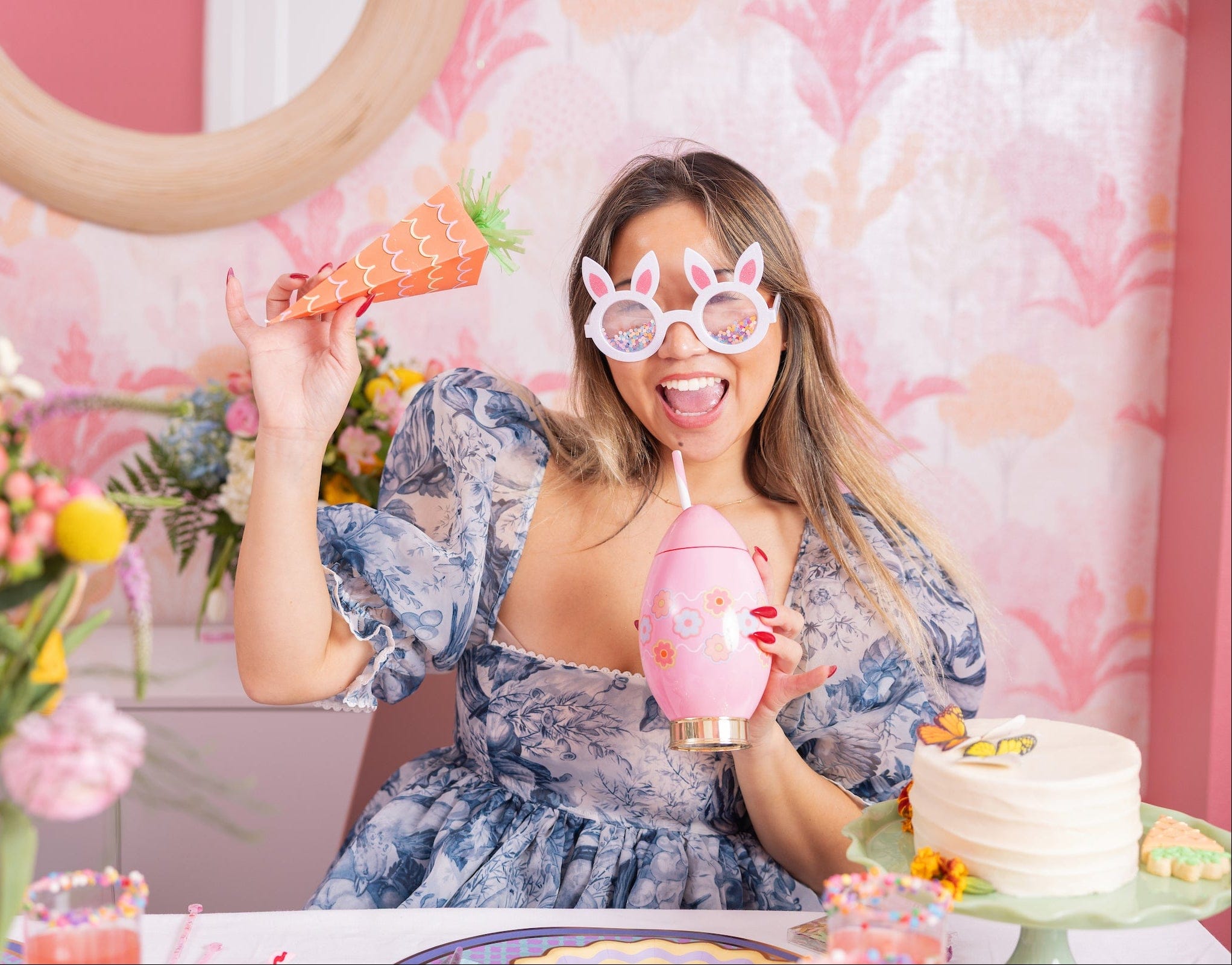 Hop & Pop Carrot Party Crackers