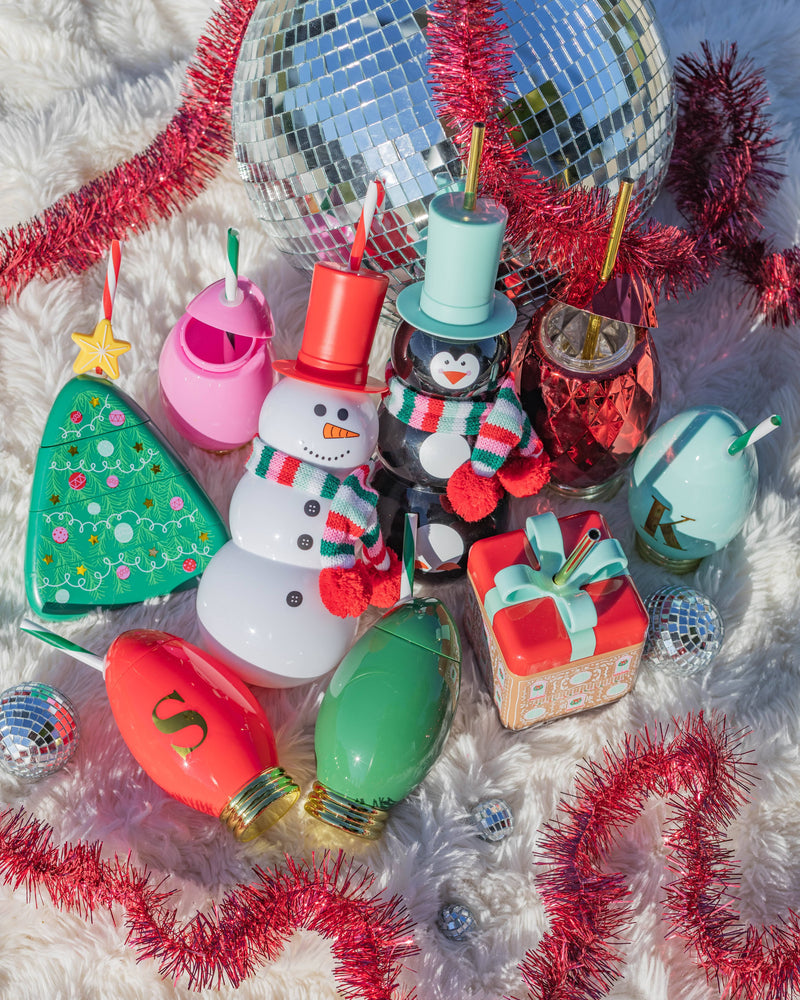 18 oz. Christmas Tree Reusable BPA-Free Plastic Cups with Lids & Straws -  12 Ct.