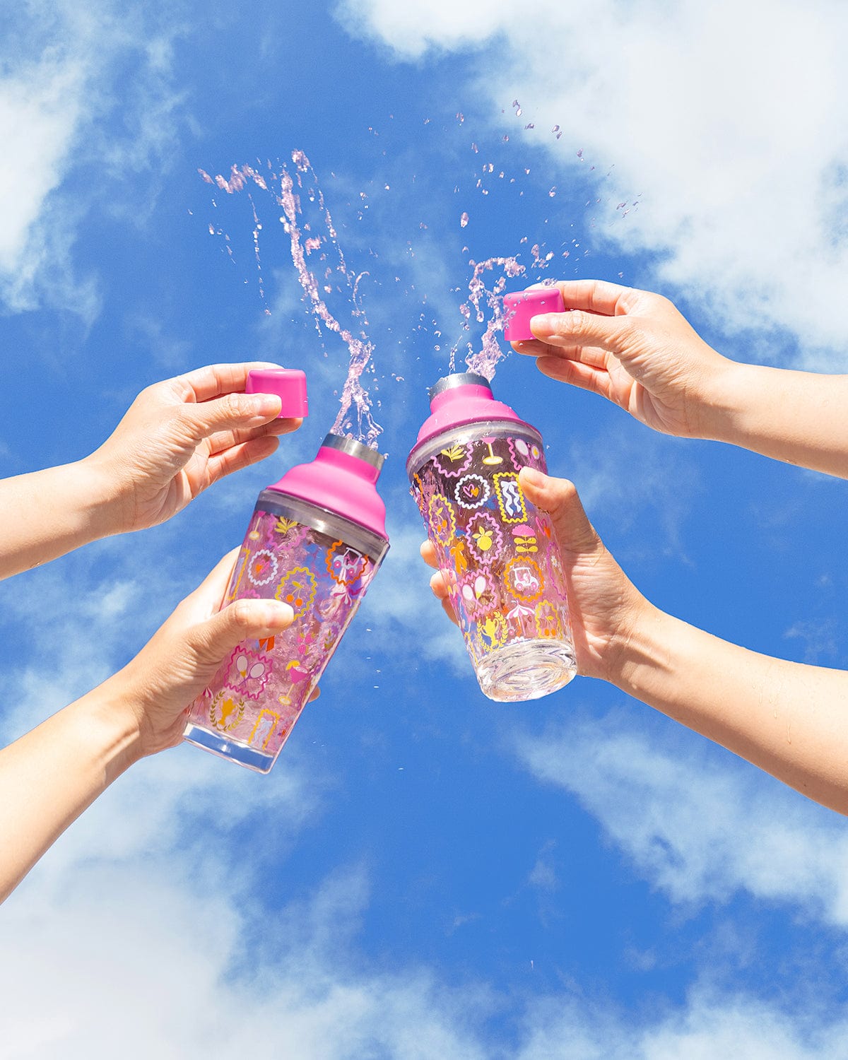 Drinks O' Clock Bundle (Drink Charms, Cocktail Shaker & Cup Stack)