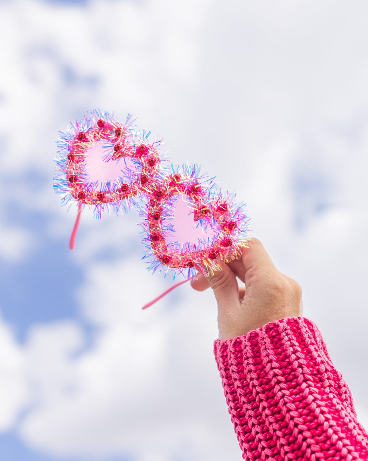Love Stuck Novelty Heart Glasses