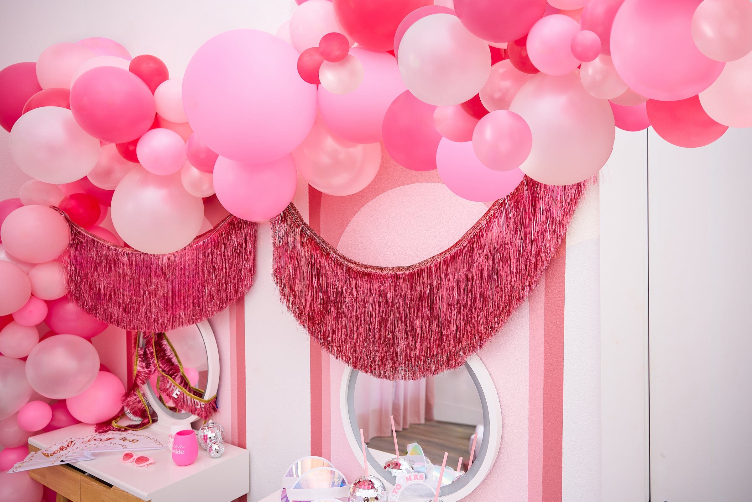 Ultimate Pink Balloon Garland Kit (150 ct)