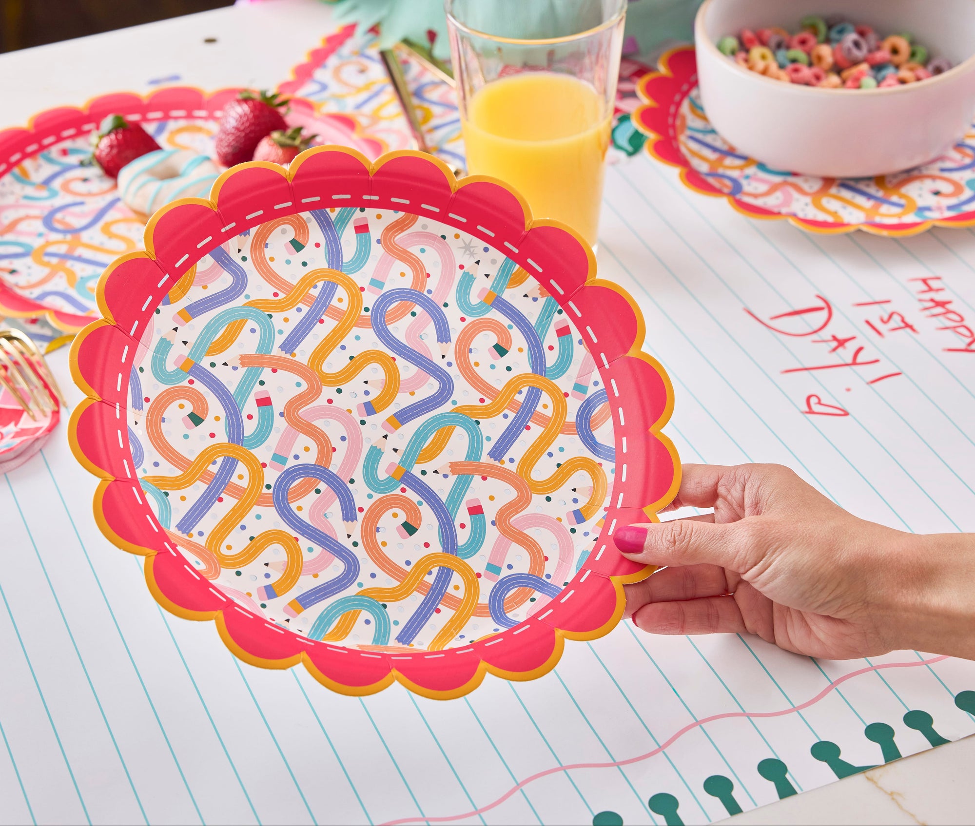 Pencil Play 10" Dinner Plates (10 ct)