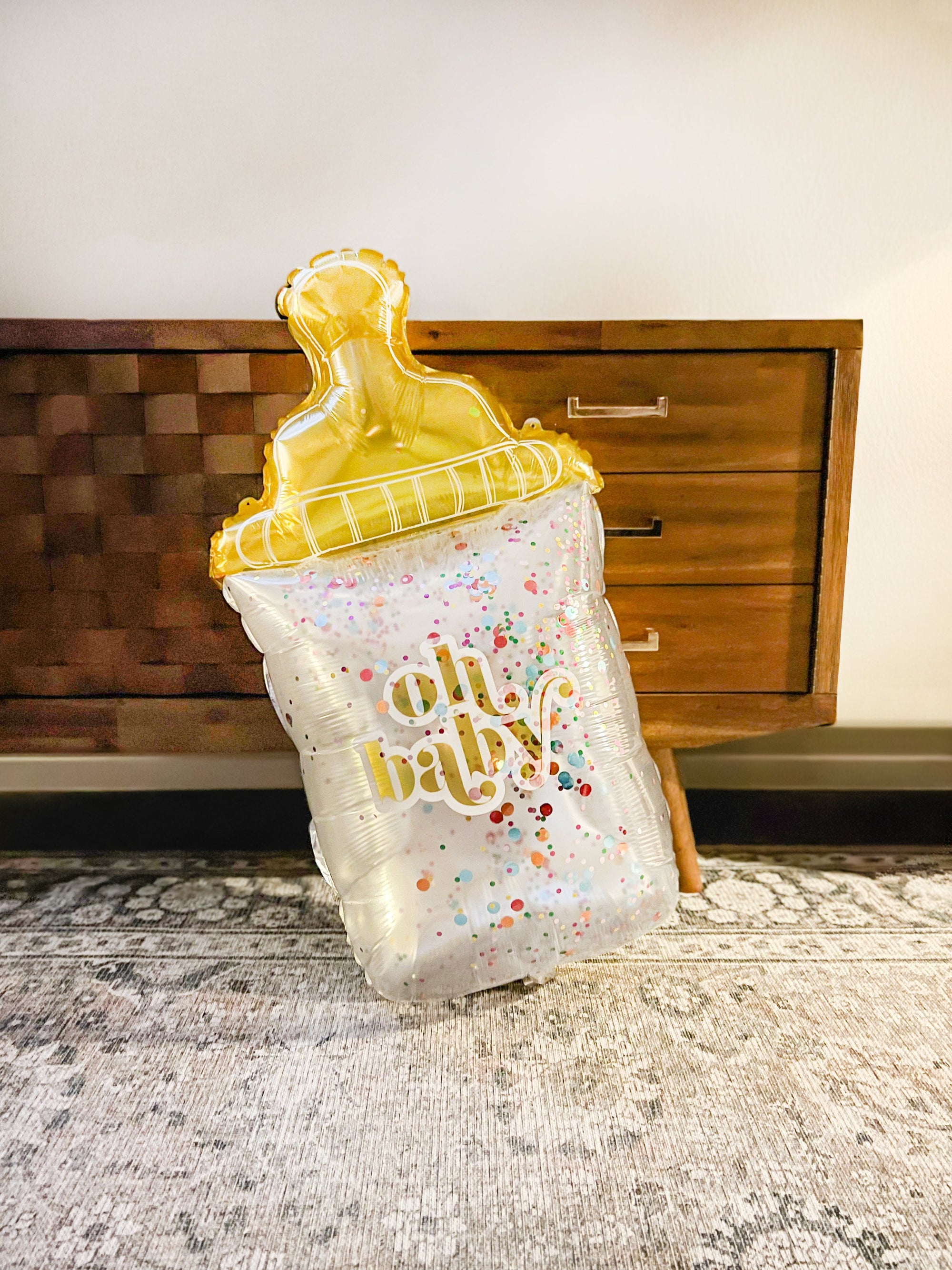 Oh Baby Confetti-Filled Bottle Balloon