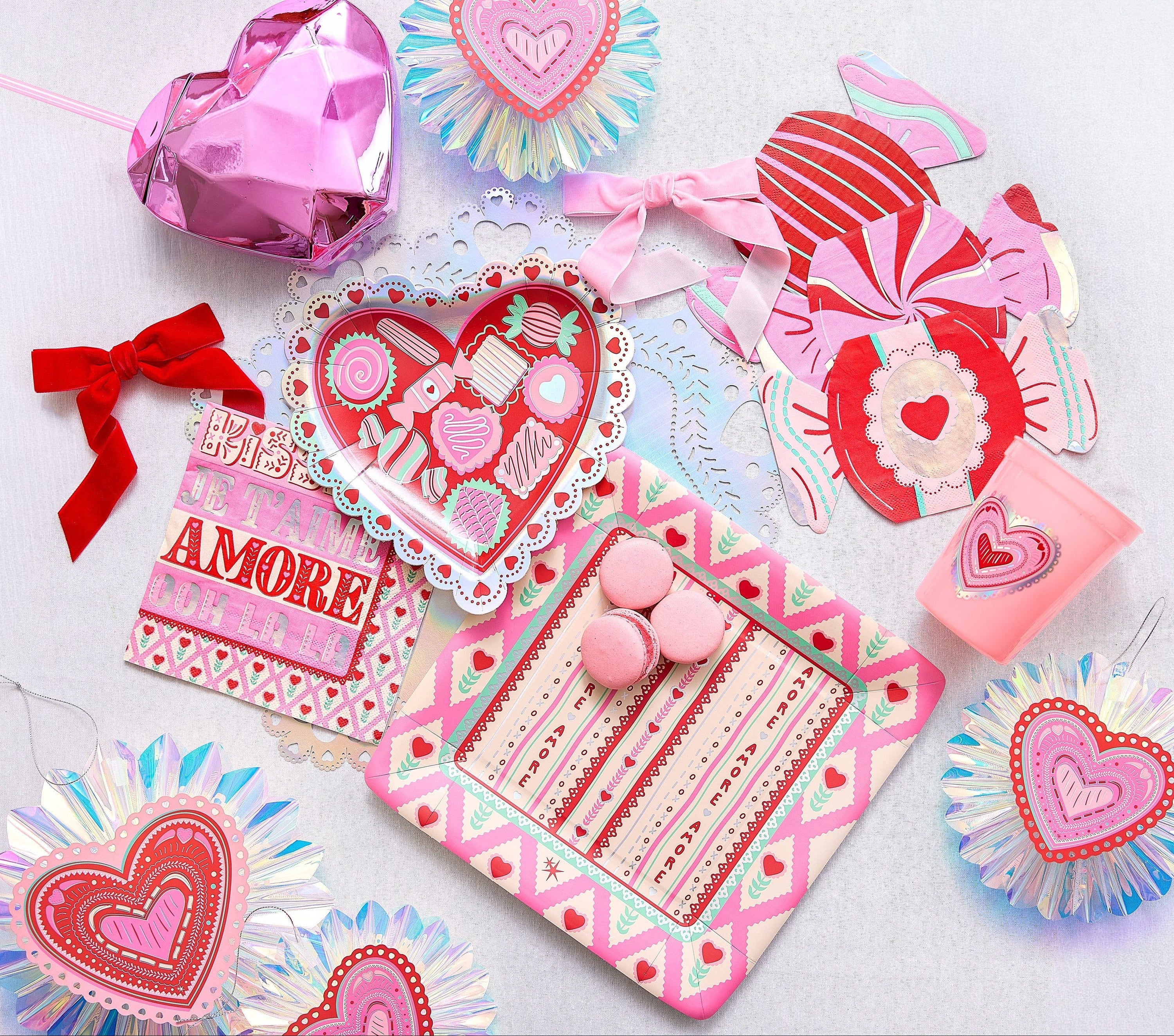 Color Changing Heart Cups (8 count)